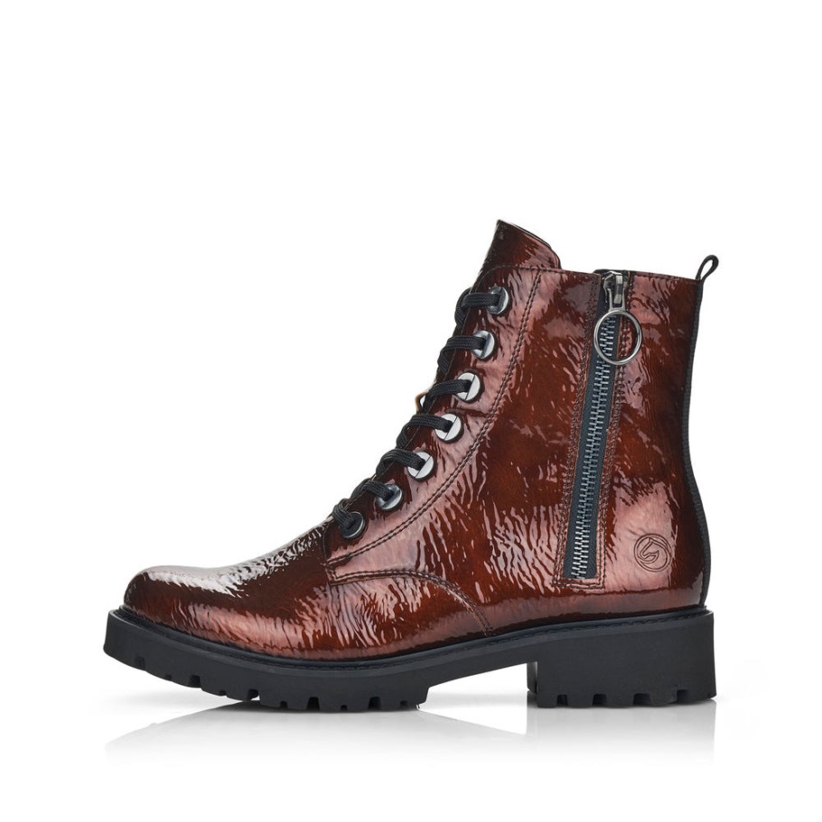 A Rieker D8671 Jobb, Mint A Cerise